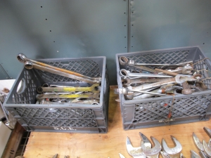 (4 BOXES, 2 CRATES) MISC. LARGE WILLIAMS OPEN END/BOX END WRENCHES. LOADING & HANDLING FEE $15-4018